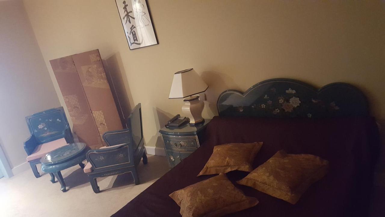 Hotel De La Cloche Sp ランス エクステリア 写真