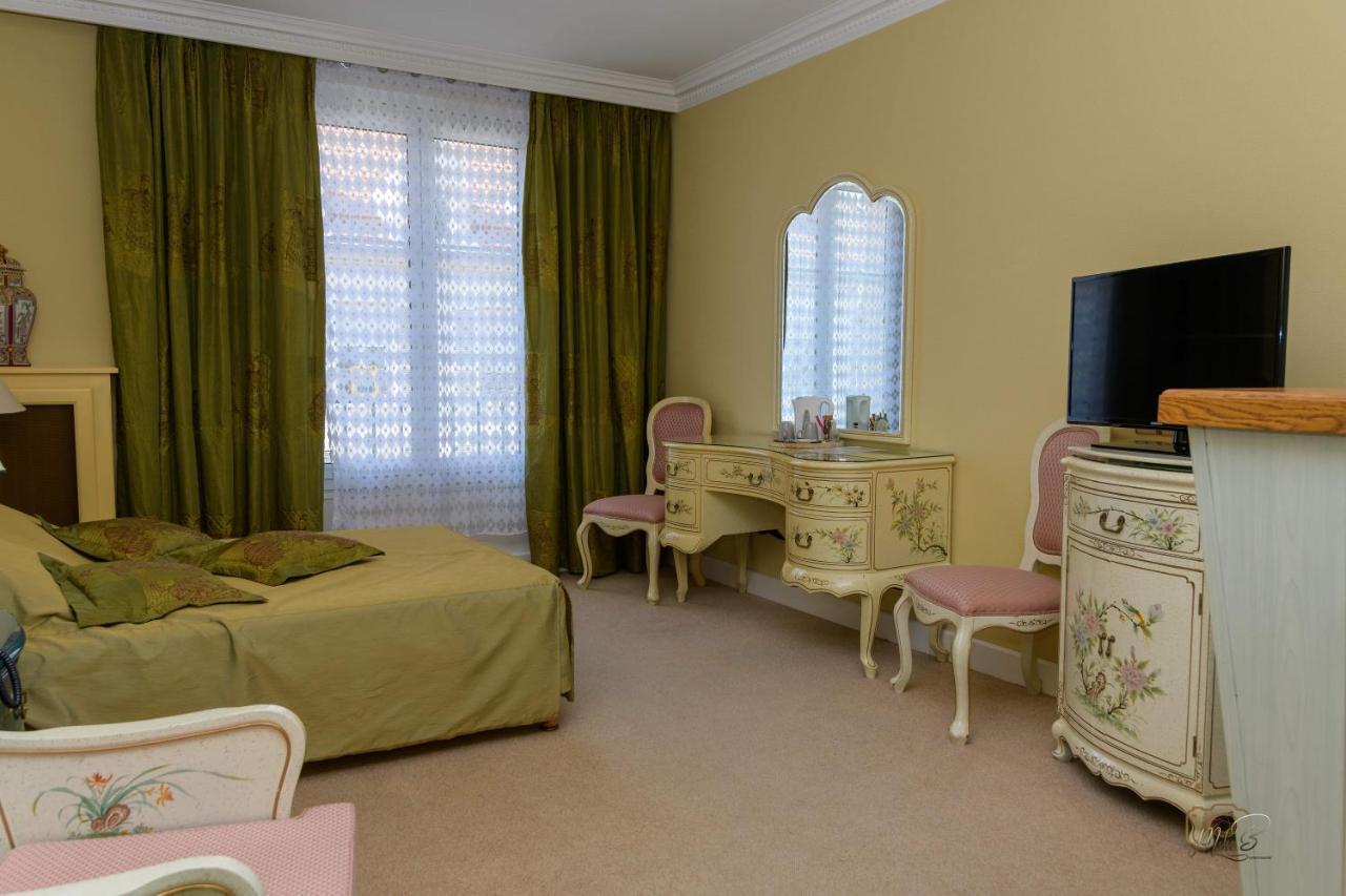 Hotel De La Cloche Sp ランス エクステリア 写真